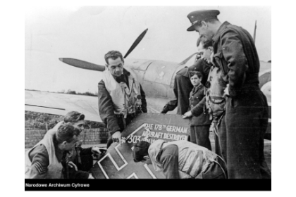 Właściwe okładki (19) Aeroklub Warszawski